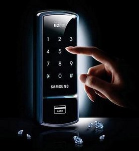 三星SAMSUNG悠遊卡及密碼二合一門鎖